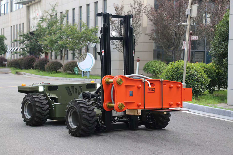 随车叉车HCBM214
